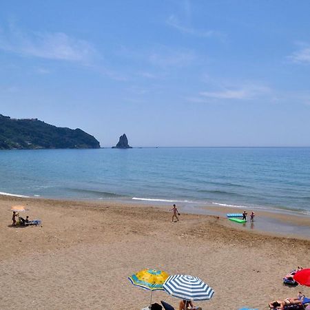 Yannis - Holiday Apartments On Agios Gordios Beach In Corfu Buitenkant foto